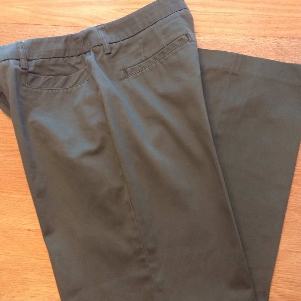Women's trousers by Geoffrey Beene